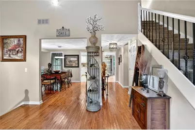 3865 Mabry Road NE, Roswell, GA 30075 - Photo 2