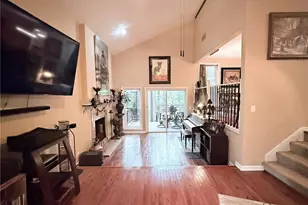 3865 Mabry Rd NE, Roswell, GA 30075 - Photo 6