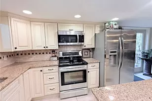 3865 Mabry Rd NE, Roswell, GA 30075 - Photo 16