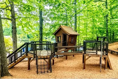 3865 Mabry Road NE, Roswell, GA 30075 - Photo 48