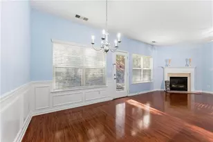 3923 Snipes Ct, Lilburn, GA 30047 - Photo 8