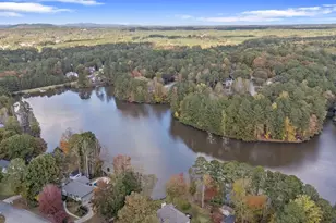 427 Picketts Lake Dr, Acworth, GA 30101 - Photo 8