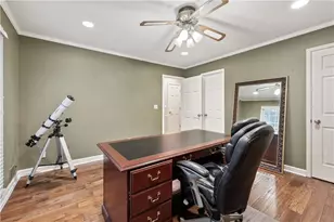 8870 Glen Ferry Dr, Johns Creek, GA 30022 - Photo 24