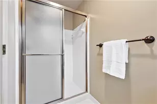 8870 Glen Ferry Dr, Johns Creek, GA 30022 - Photo 44