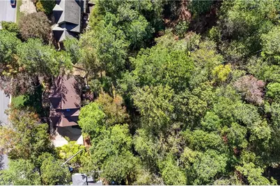 8870 Glen Ferry Drive, Johns Creek, GA 30022 - Photo 74