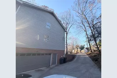 3735 Warwick Way, Snellville, GA 30039 - Photo 28