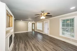 766 Cascade Dr, Forest Park, GA 30297 - Photo 4