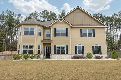 220 Calebee Avenue, Senoia, GA 30276 - Photo 1