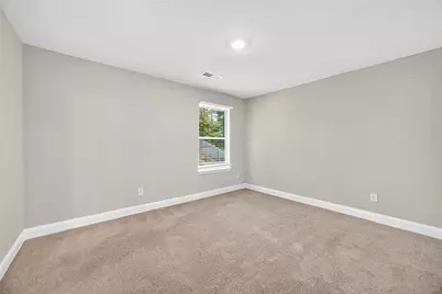 220 Calebee Avenue, Senoia, GA 30276 - Photo 32