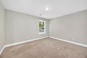 220 Calebee Ave, Senoia, GA 30276 - Photo 32