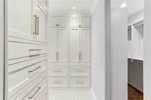 2466 Brookhaven Pl NE, Brookhaven, GA 30319 - Photo 18