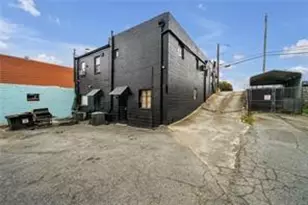 2805 E Point St, Atlanta, GA 30344 - Photo 32