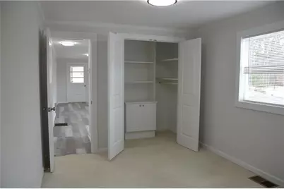 3227 Hilltop Circle, Gainesville, GA 30506 - Photo 10