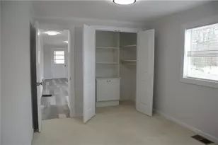 3227 Hilltop Cir, Gainesville, GA 30506 - Photo 10