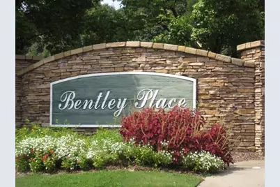 225 Bentley Place, Tucker, GA 30084 - Photo 2