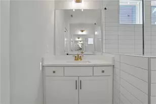 6704 Cambridge Dr, Flowery Branch, GA 30542 - Photo 14