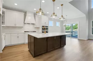 6704 Cambridge Dr, Flowery Branch, GA 30542 - Photo 4