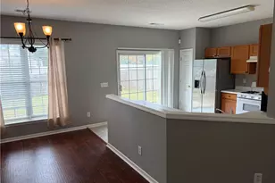 1737 Taynton Circle NW, Kennesaw, GA 30152 - Photo 4