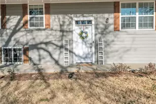 6460 Boca Grande Blvd, Forest Park, GA 30297 - Photo 2