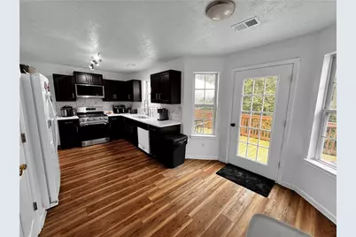 1036 Yellow River Dr, Lawrenceville, GA 30043 - Photo 6