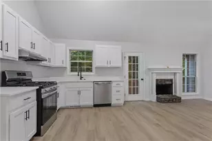 5650 Princeton Oaks Dr, Sugar Hill, GA 30518 - Photo 4