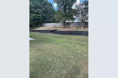 717 Conisburgh Court, Stone Mountain, GA 30087 - Photo 26