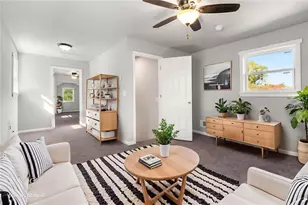 202 Park St, Griffin, GA 30223 - Photo 8