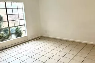 6765 Baynes Hill Dr, Clarkston, GA 30021 - Photo 2