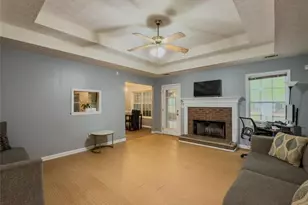 190 Overlook Dr, Covington, GA 30016 - Photo 2