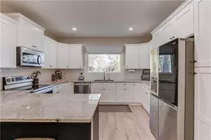 6137 Timberidge Dr, Gainesville, GA 30506 - Photo 10