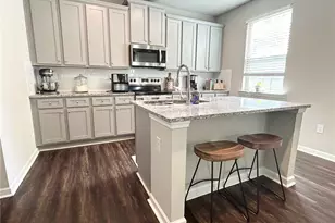 208 McGinnis Cir, Calhoun, GA 30701 - Photo 8