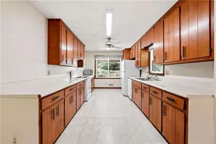 695 Teague Dr NW, Kennesaw, GA 30152 - Photo 10