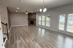 4610 Sandy Creek Dr, Cumming, GA 30028 - Photo 12