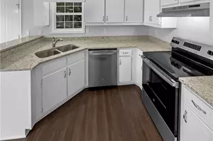 5049 Holly Hock Dr, Flowery Branch, GA 30542 - Photo 34