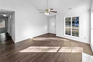 5049 Holly Hock Dr, Flowery Branch, GA 30542 - Photo 28