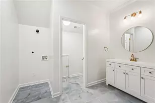 2470 St Paul Ave NW, Atlanta, GA 30318 - Photo 24