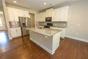 2034 W Hampton Dr, Canton, GA 30115 - Photo 12