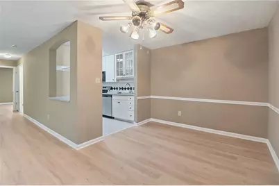 2398 Lawrenceville Highway #E, Decatur, GA 30033 - Photo 8