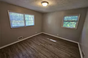2858 Davidson Dr, Lithonia, GA 30058 - Photo 14