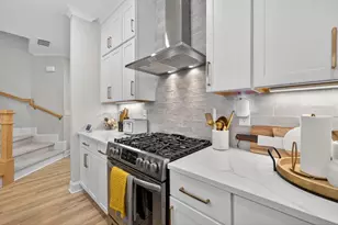 425 Retreat Ln, Canton, GA 30114 - Photo 10