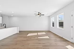 562 Madison St, Commerce, GA 30529 - Photo 10