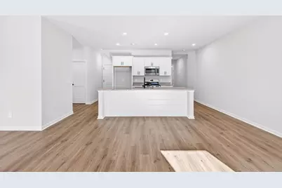 562 Madison Street #110, Commerce, GA 30529 - Photo 12