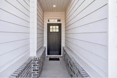 562 Madison Street #110, Commerce, GA 30529 - Photo 4