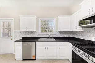 1814 Deer Crossing Way, Jonesboro, GA 30236 - Photo 6