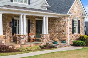 5329 Retreat Dr, Flowery Branch, GA 30542 - Photo 10