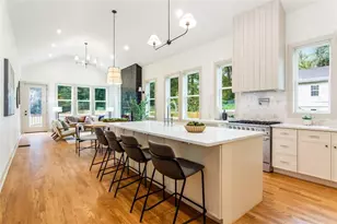 1156 Oakland Dr SW, Atlanta, GA 30310 - Photo 6