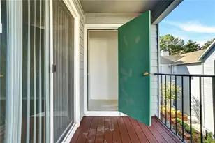 628 Granville Ct, Sandy Springs, GA 30328 - Photo 24