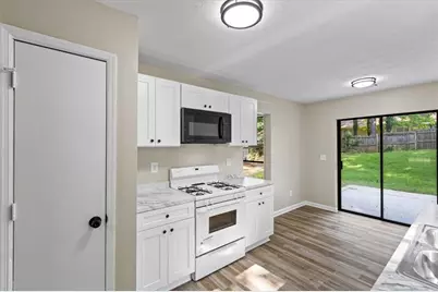 340 Windsor Walk, Conyers, GA 30094 - Photo 8