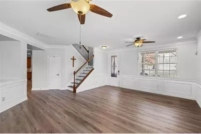 5545 Vickery Circle, Cumming, GA 30040 - Photo 10