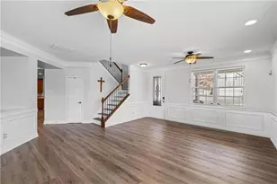 5545 Vickery Cir, Cumming, GA 30040 - Photo 10